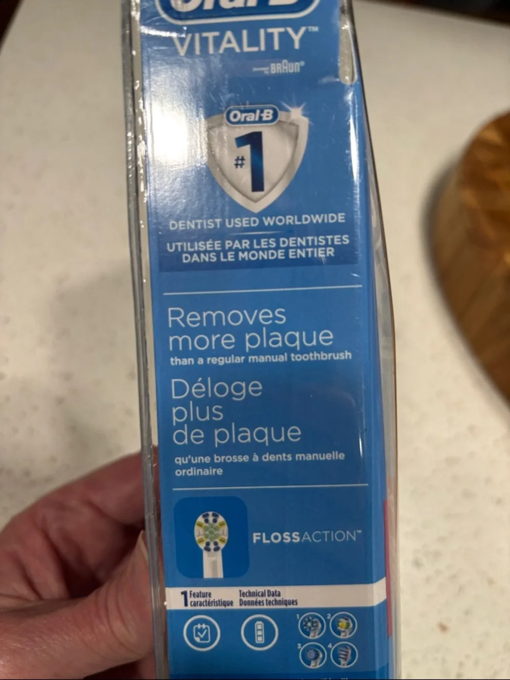 Oral B vitality electric toothbrush floss nwt nib